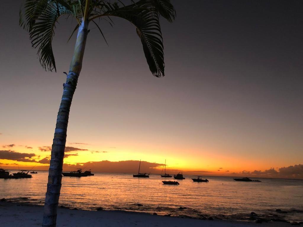 Apartamento Troux Aux Biches Le Cerisier A2 Mauritius Exterior foto